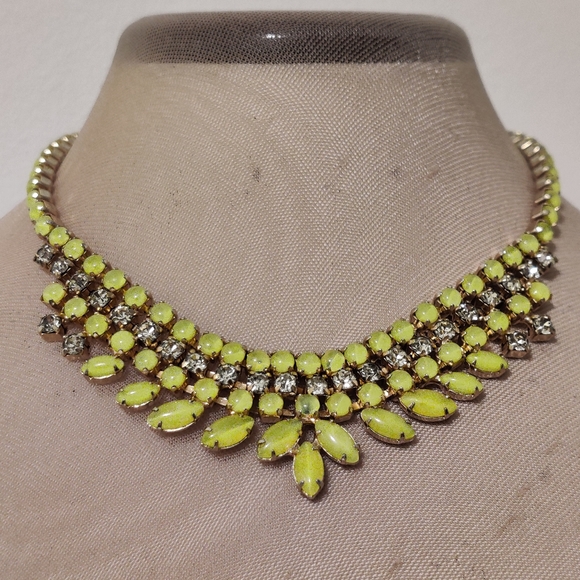Exquisite Joseph Warner Chartreuse Yellow Necklace and Bracelet jewelry set - Picture 7 of 15